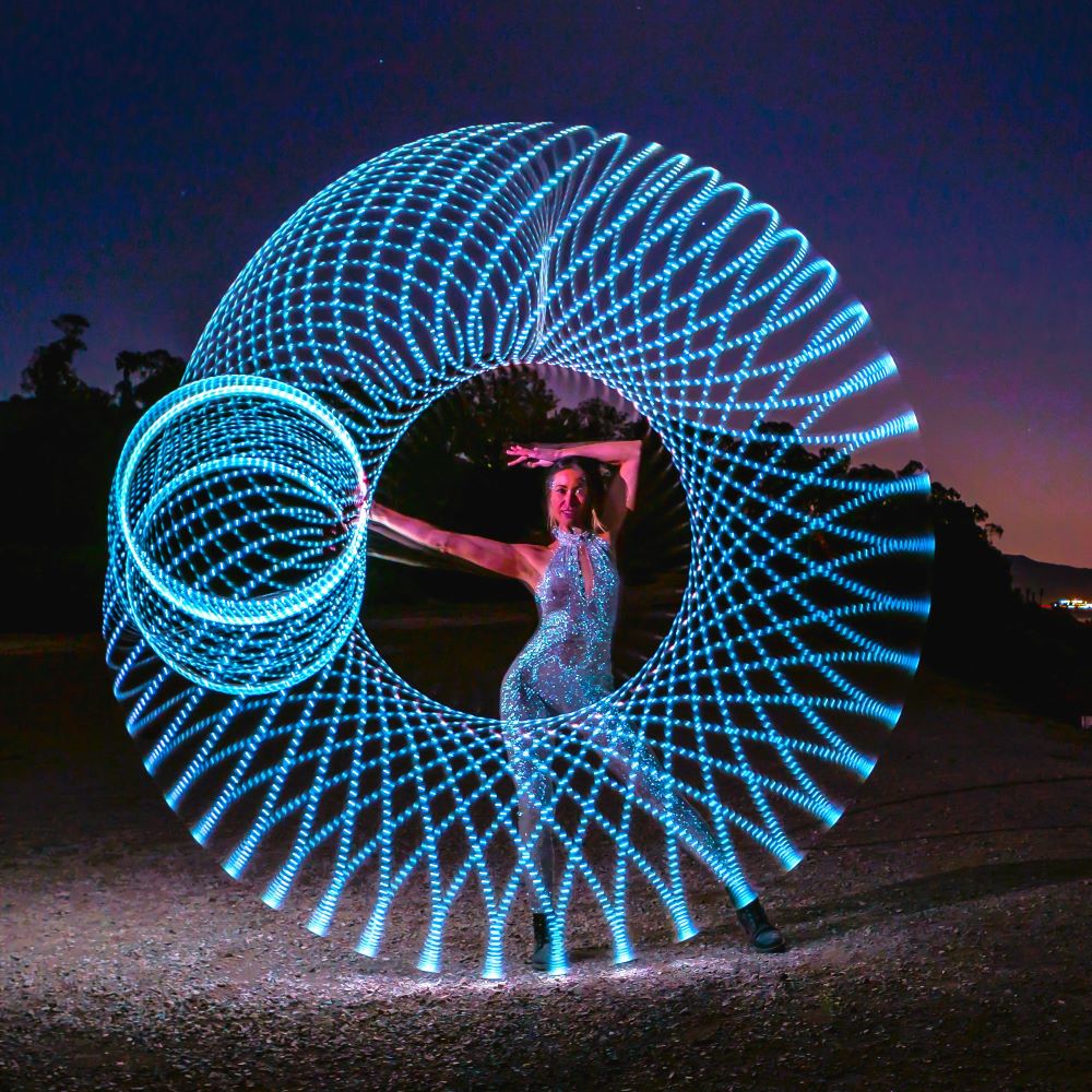 FutureHoop Shuffle - 28" hoop in 3/4" Dew Polypro tubing, removable batteries (Ready to Ship)