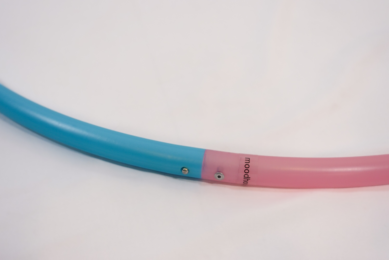 Monochrome Sectional Polypro Hoop - Image 2